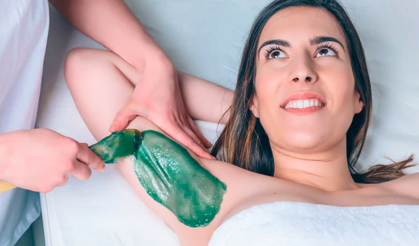 como depilar as axilas sem escurecer cuidados e métodos