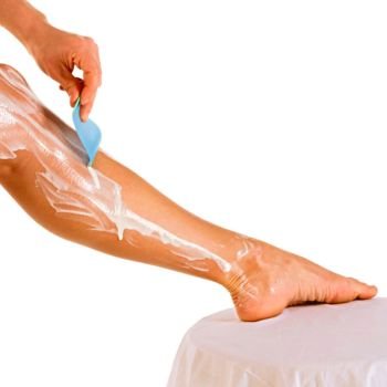 Removendo Gel Depilatório